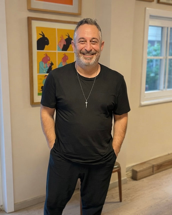 Actor Cem Yılmaz wear Spear Necklace in Oxide