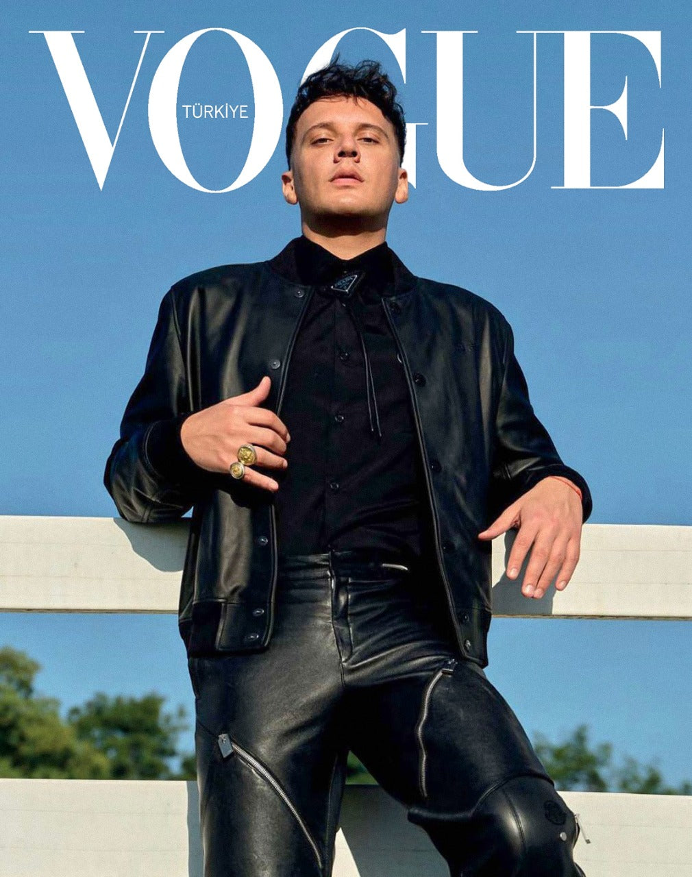 VOGUE