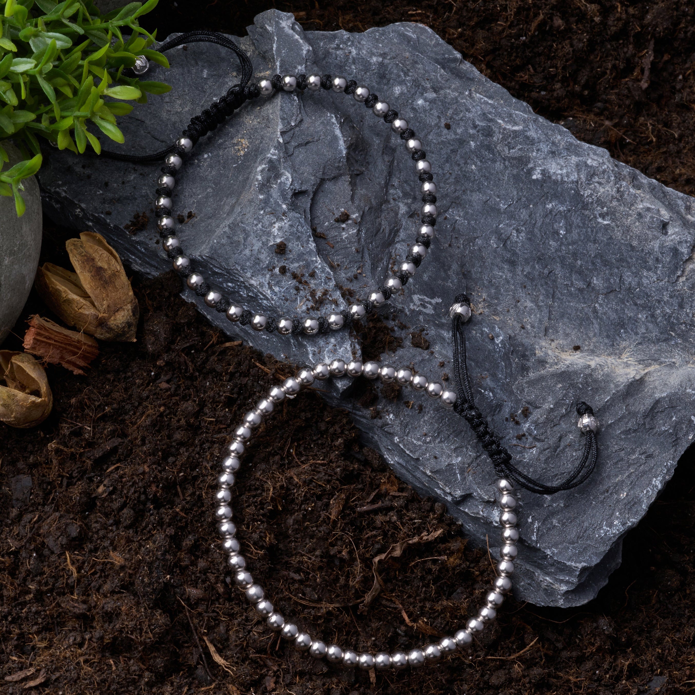 Macrame Balls Bracelet in Silver