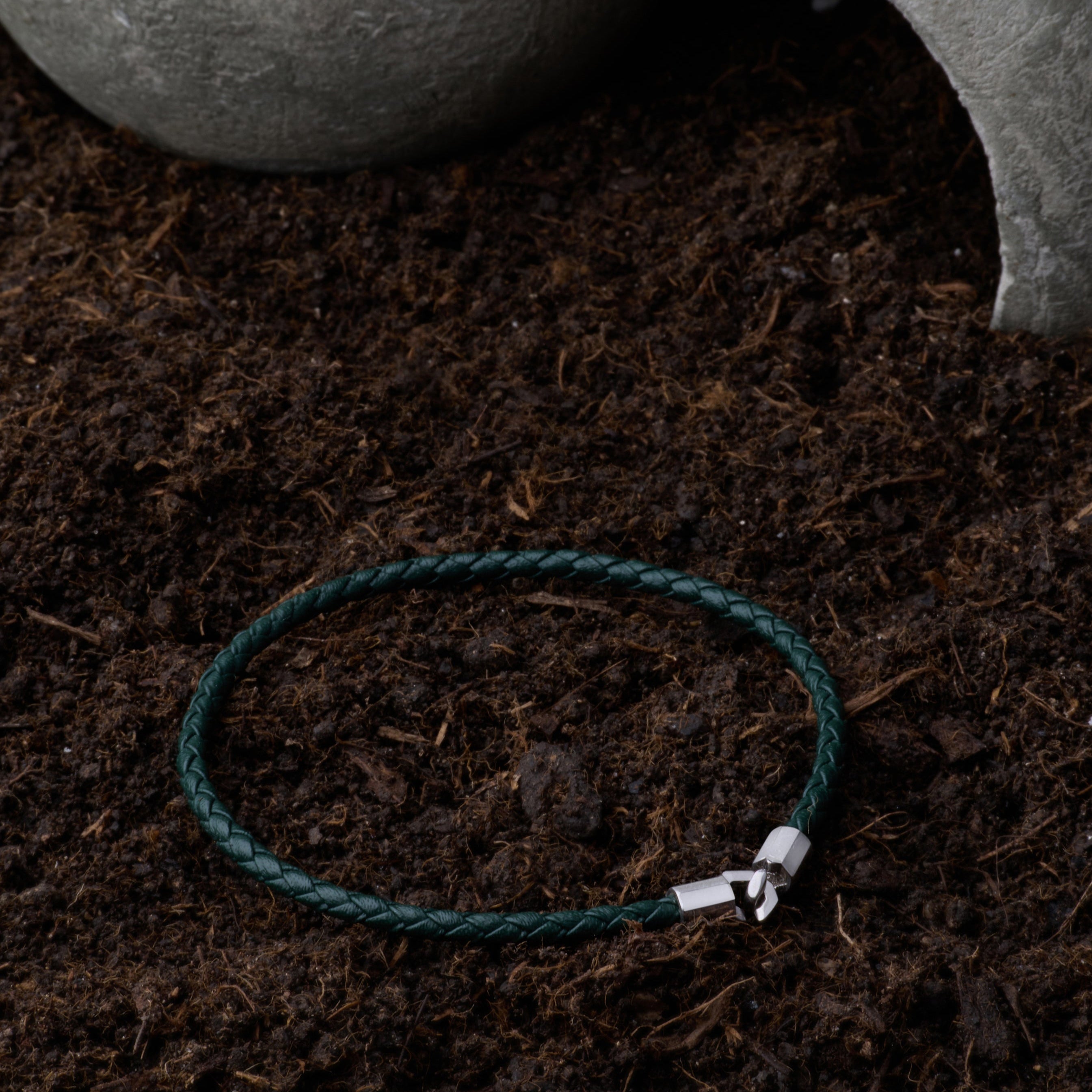 Green Leather Octagonal Hook Bracelet in Silver