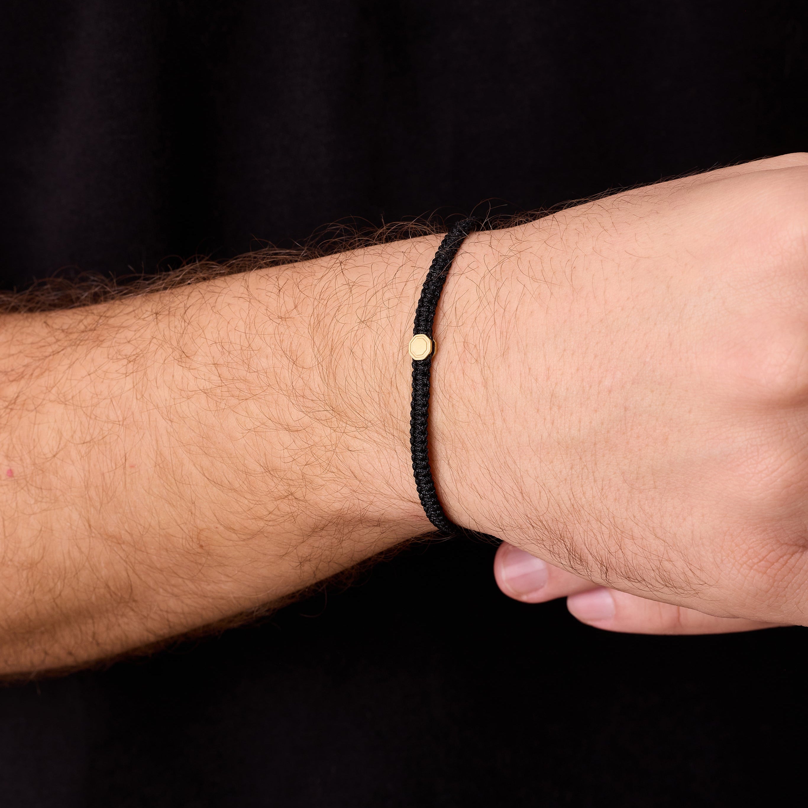 Macrame Bracelet in Gold