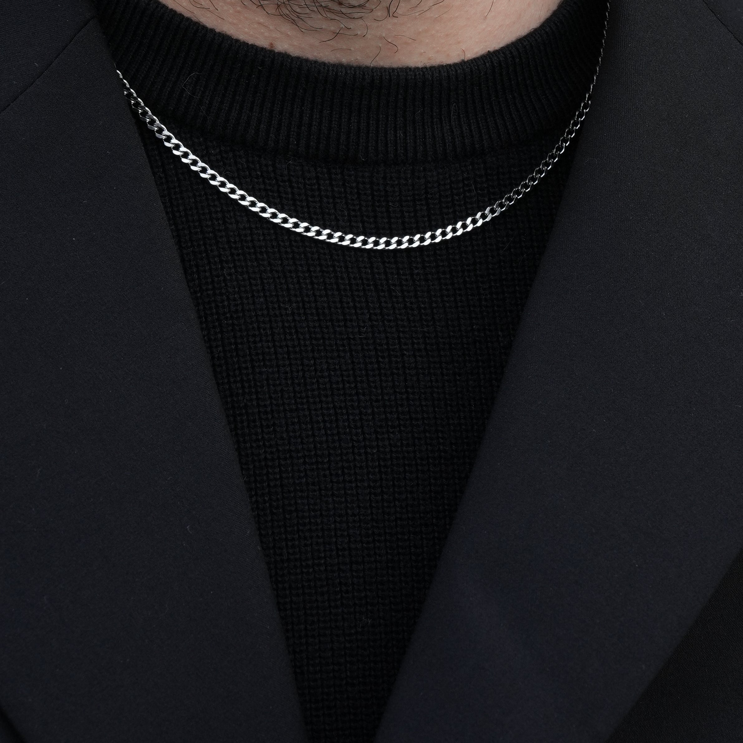 Curb Necklace in Silver