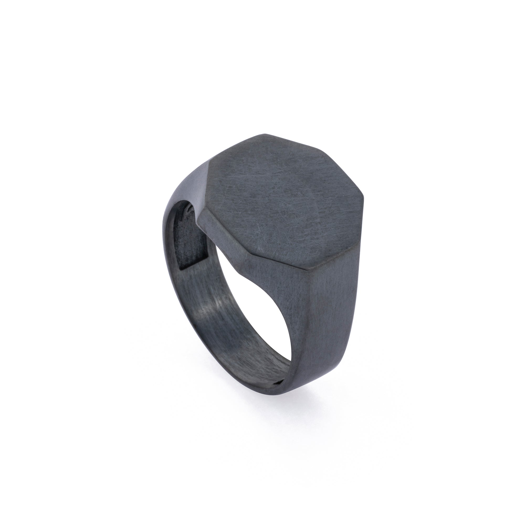 Full Octagonal Ring in Oxide