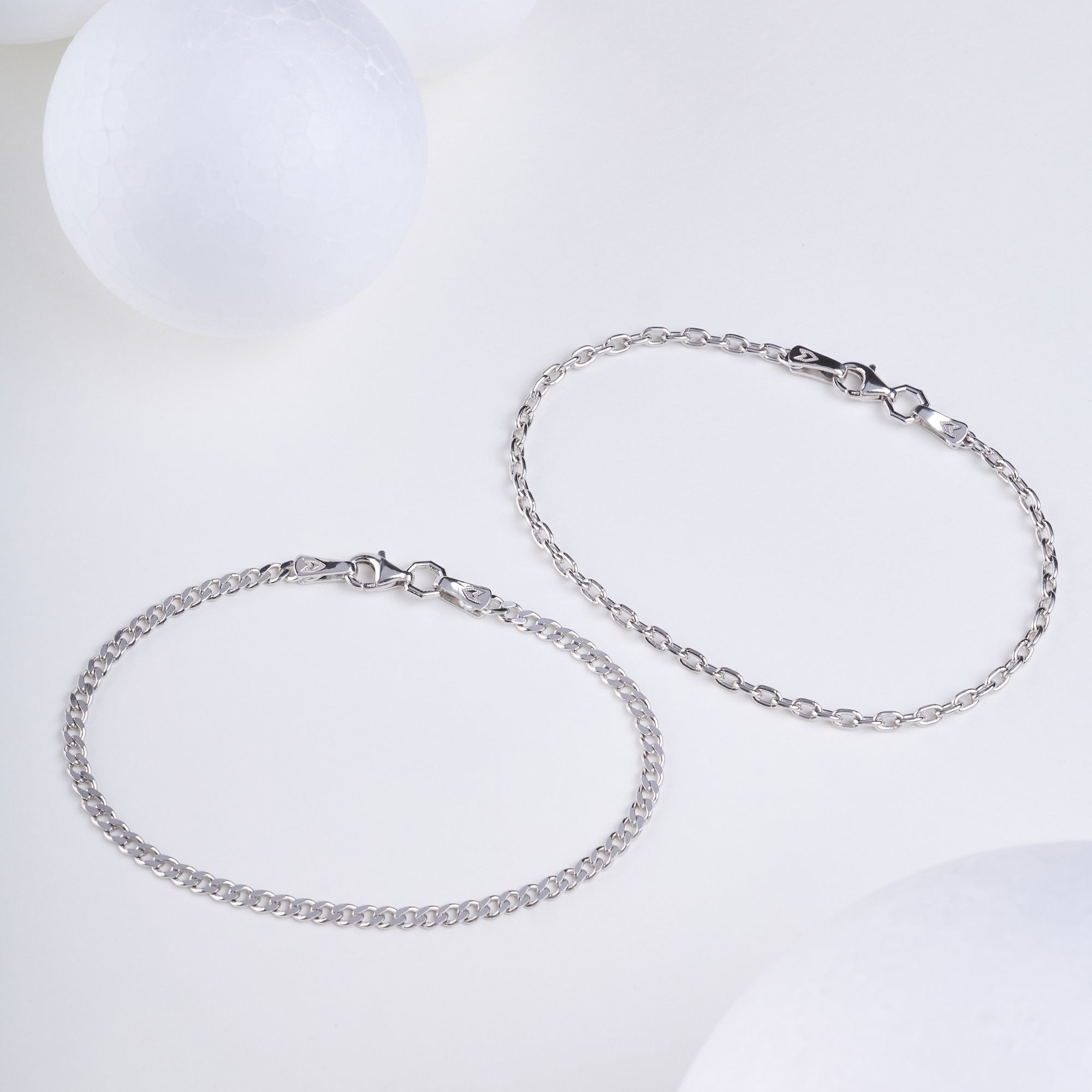 Curb Bracelet in Silver
