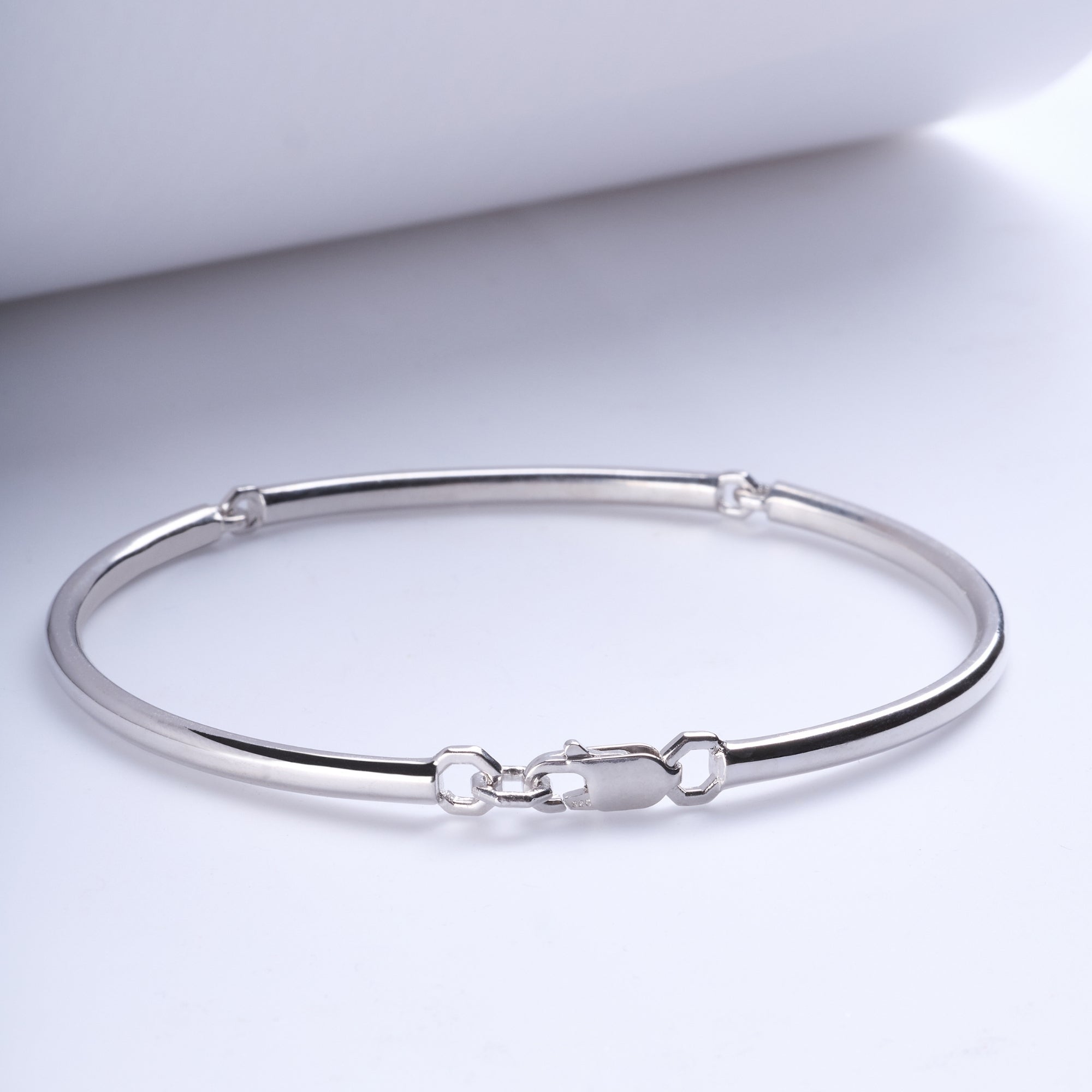 Octagonal Bangle in Silver