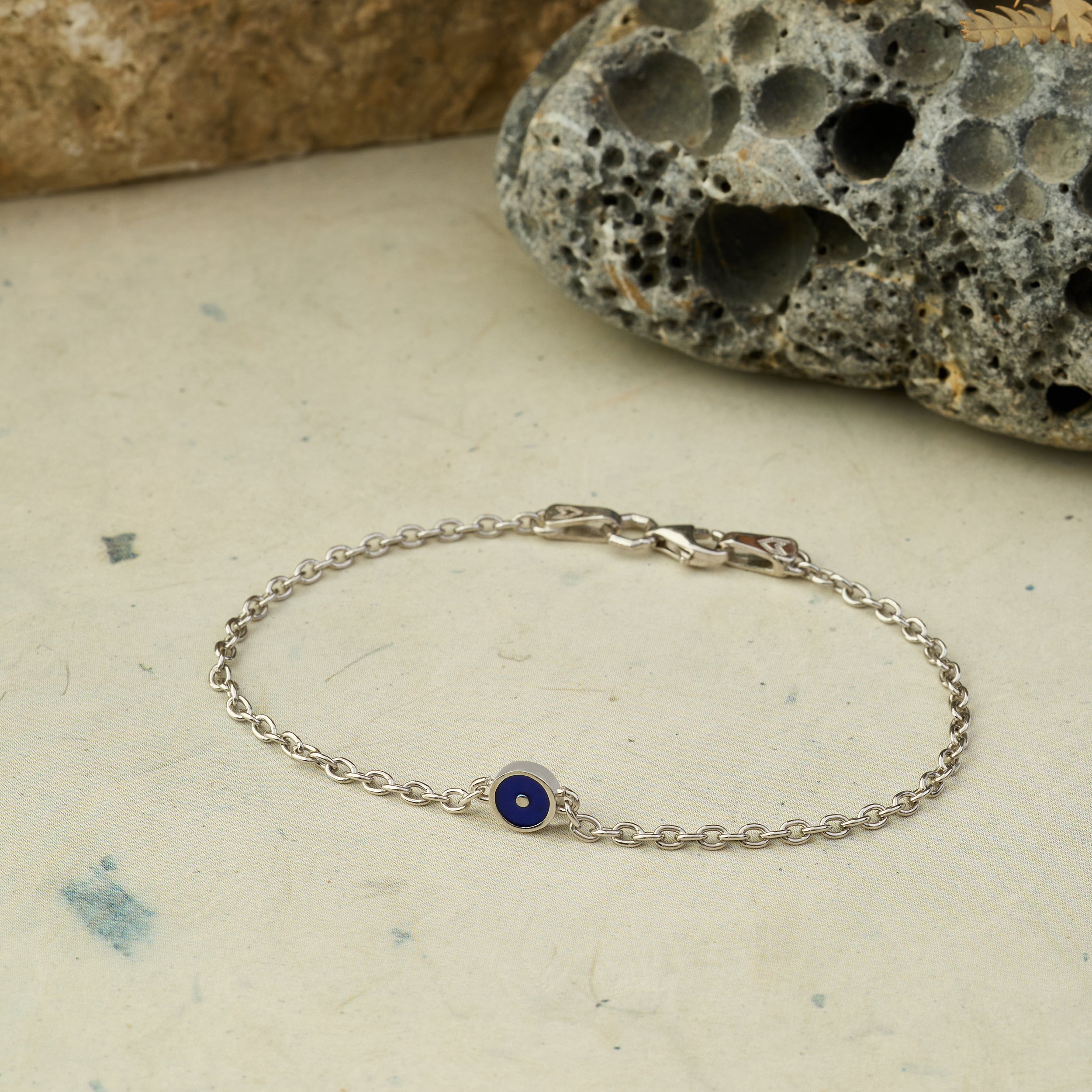 Eye Bracelet in Silver