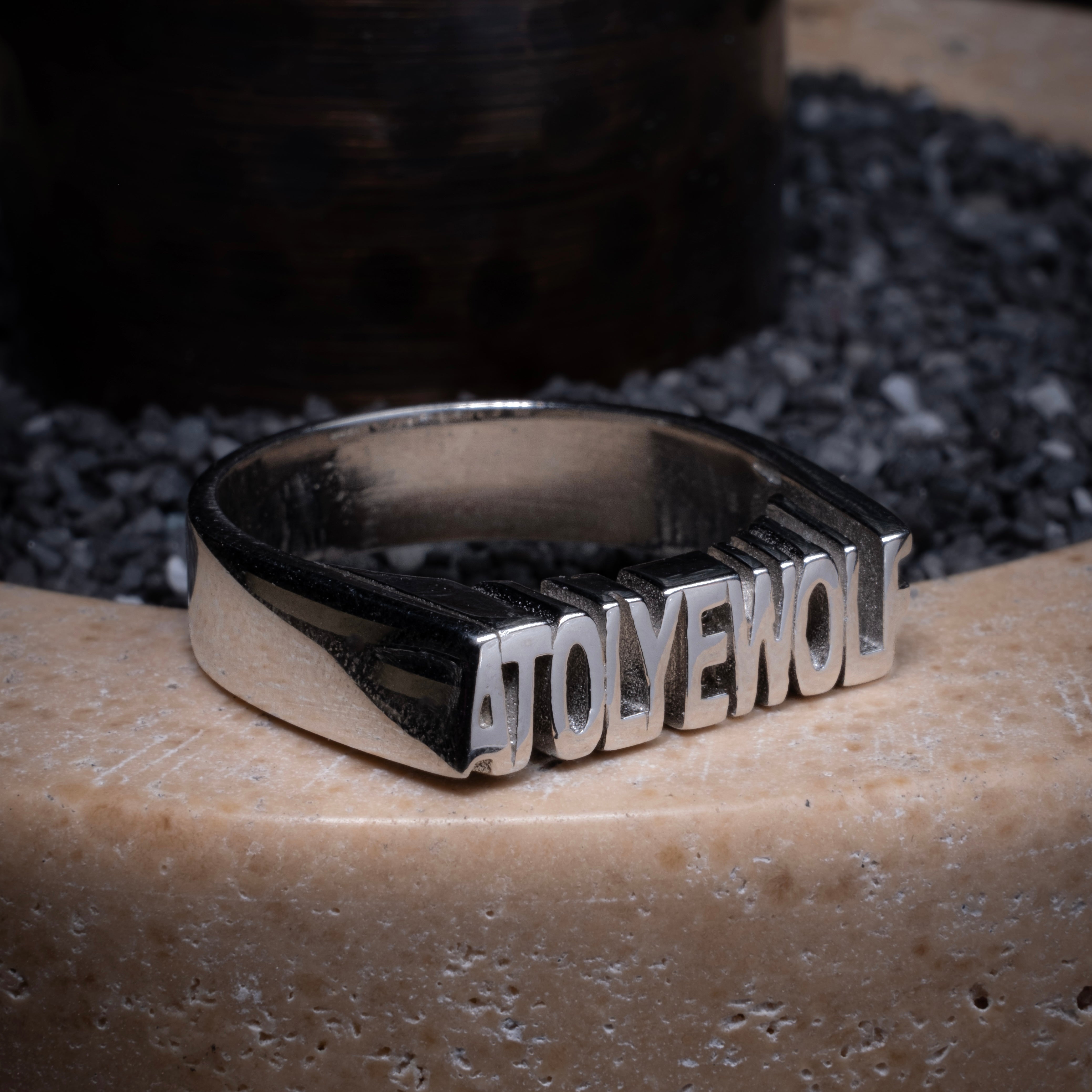 Atolyewolf Ring in Silver
