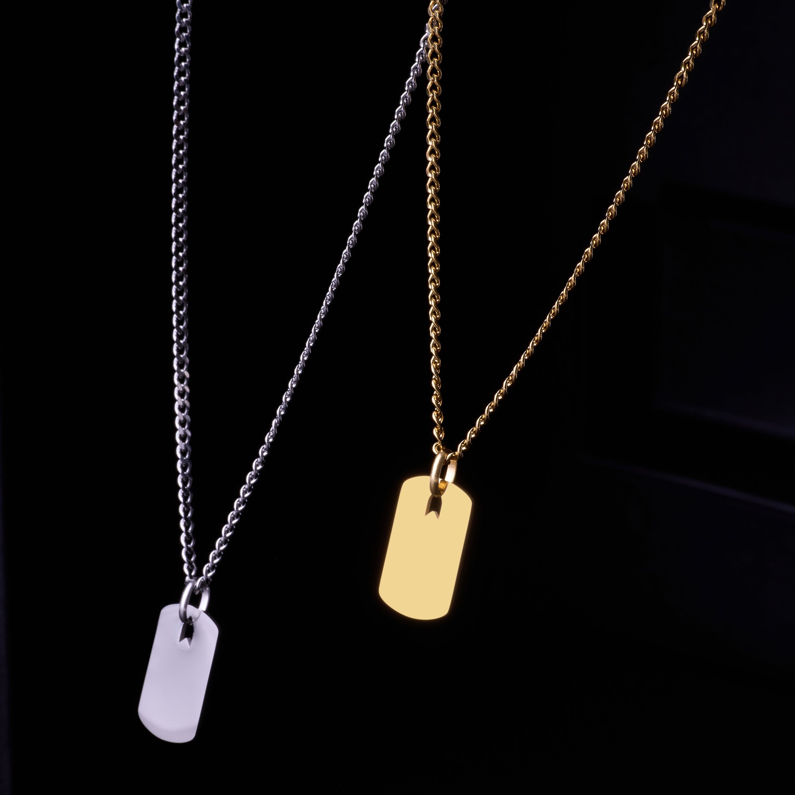 Small Plate Necklace in Gold